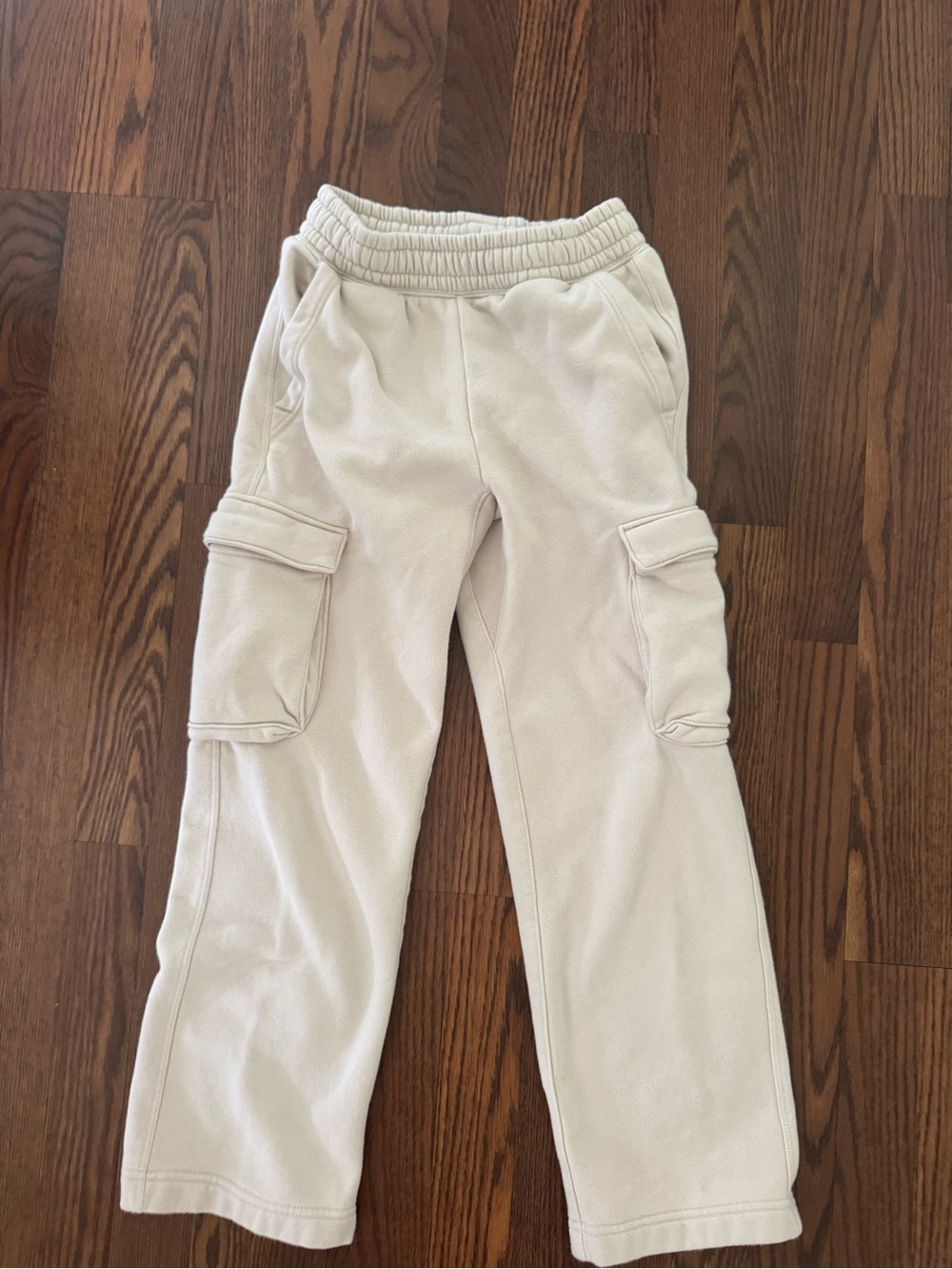 Gap Kids Girls Cargo Sweatpants in Cream